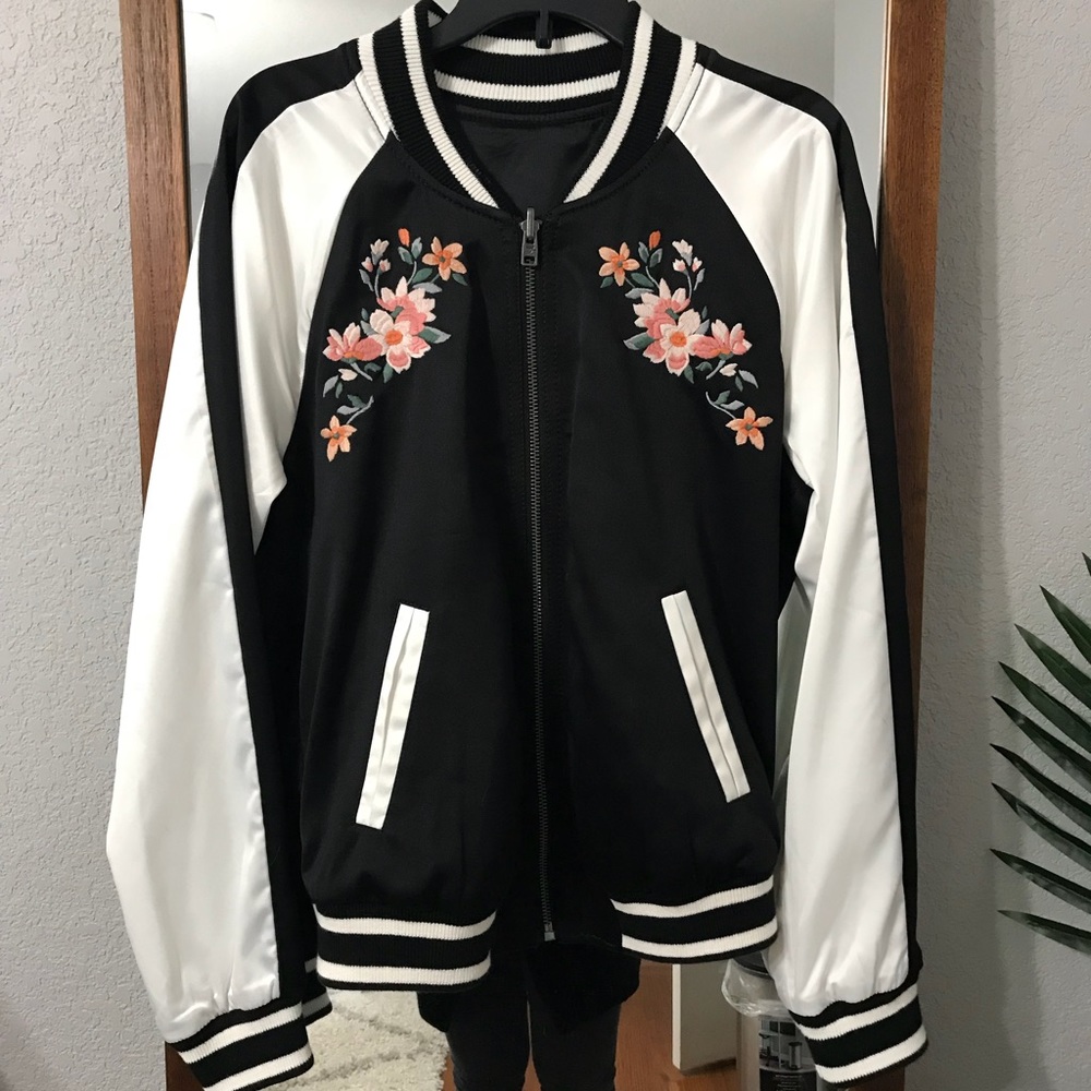 Bomber jacket
